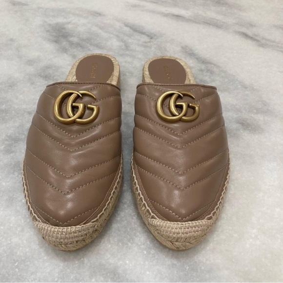 Gucci Shoes - GUCCI Mule Espadrille Double GG marmont Logo Flat leather Sandals NIB
